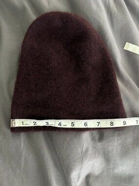 NWOT Eileen Fisher silk / cashmere burgundy red beanie winter hat OS